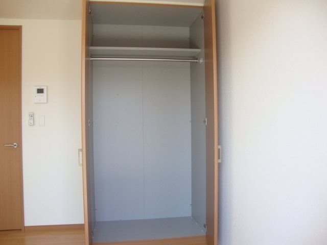 熊本市南区島町２丁目のアパートの収納