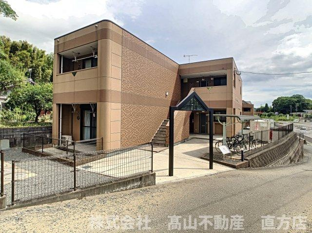 直方市大字下境のアパート
