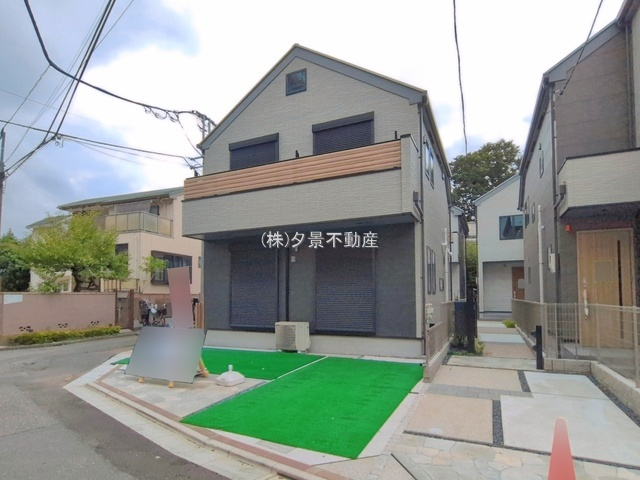 《仲介手数料無料》世田谷区北烏山９丁目1-8新築一戸建ての外観