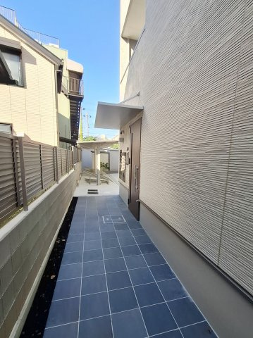 フジパレス西宮久寿川のエントランス