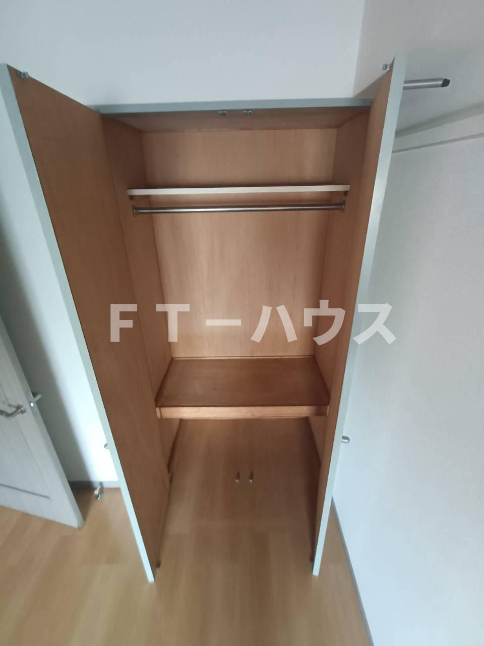 フジ・ヴェール毘沙門堂の収納