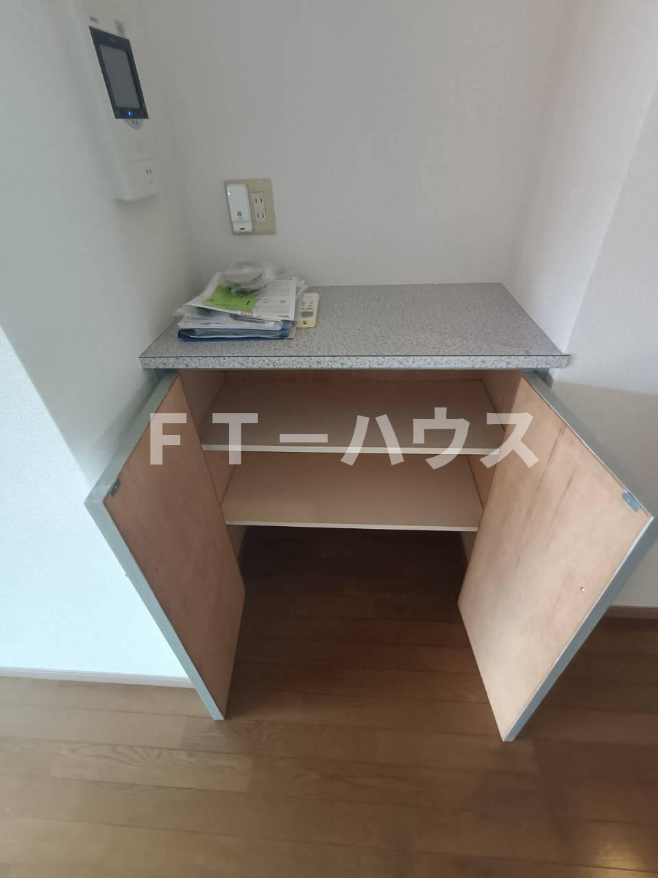 フジ・ヴェール毘沙門堂の収納