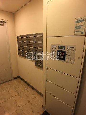 グラントレゾール西日暮里 のその他共用部分|メールボックス