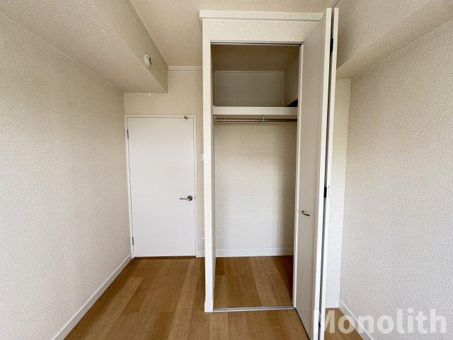 泉北鴨谷台３丁6号棟の収納