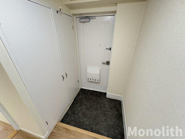 泉北鴨谷台３丁6号棟の玄関