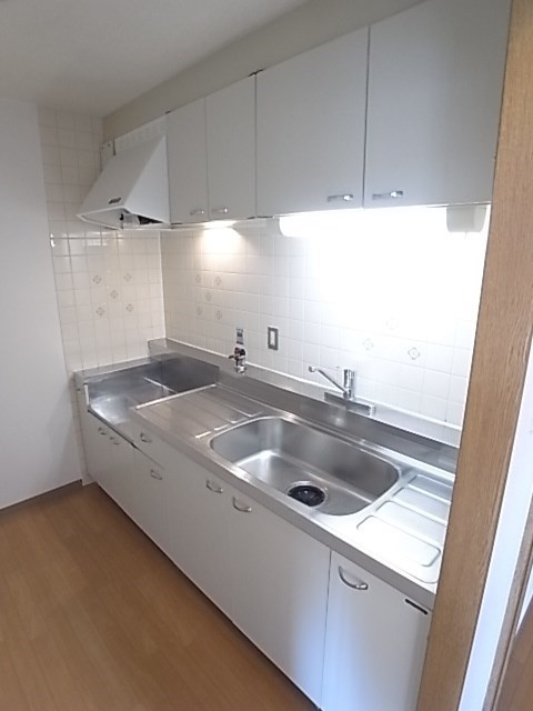 尼崎市小中島３丁目の賃貸マンションのキッチン