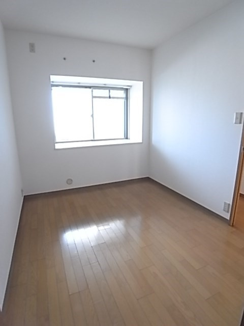 ヴェール園田の寝室