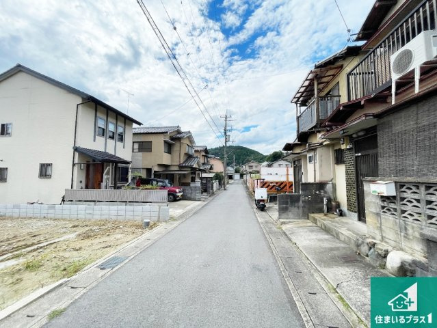 ★京都市右京区鳴滝泉殿町　第2期　新築一戸建ての前面道路含む現地写真|現在の進捗状況です！順調に作業進行中、完成が待ち遠しいです！詳細の間取り等、お気軽にお問い合わせください！
