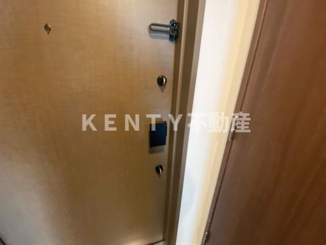 【玄関】 | Ｊ．ＧＲＡＮ　Ｃｏｕｒｔ　品川西大井ＷＥＳＴ | 落ち着いた玄関です