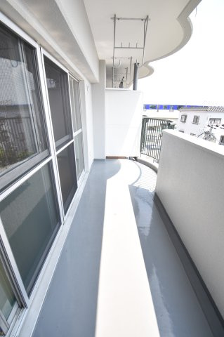 新住之江マンションのバルコニー