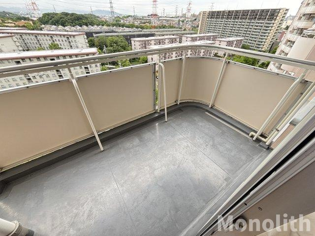 泉北鴨谷台３丁４号棟のバルコニー
