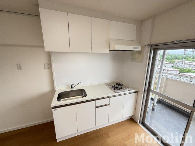 泉北鴨谷台３丁４号棟のキッチン