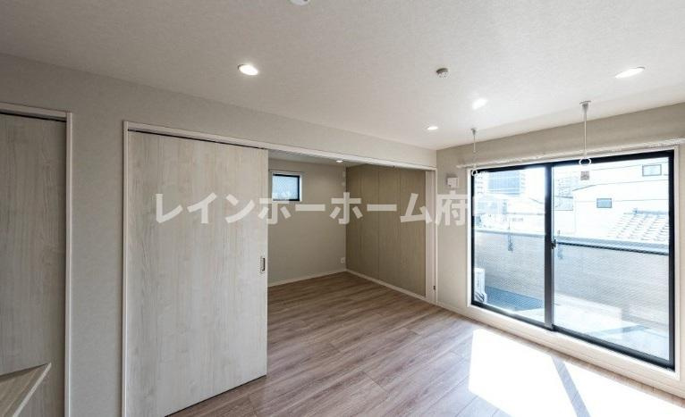 CASA・K　府中の居間・リビング|※同仕様施工