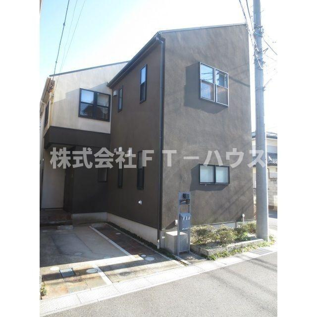 前貝塚町貸家のエントランス