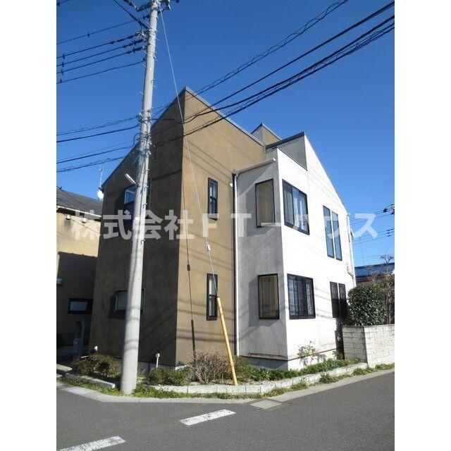 前貝塚町貸家の外観