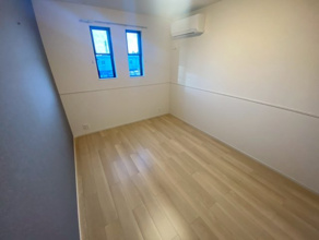 【寝室】 | 本三里塚アパート　A | ※同タイプの写真となります。