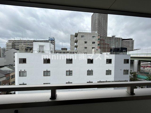 コンフォータブル阿波座の展望