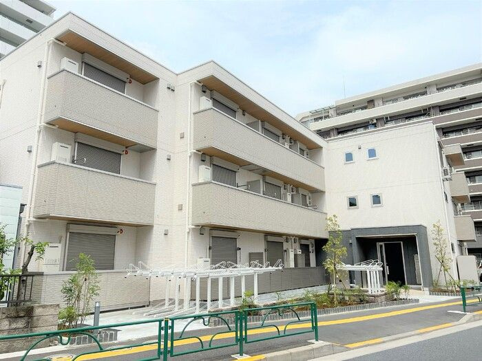 セレスティア大谷田の外観