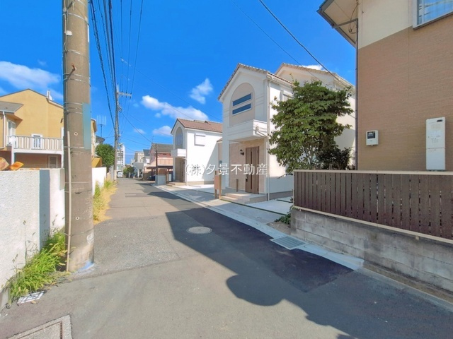 《仲介手数料無料》世田谷区砧１丁目28-25新築一戸建てガルボシティー