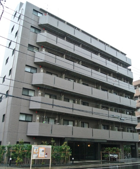 ルーブル蒲田七番館の外観