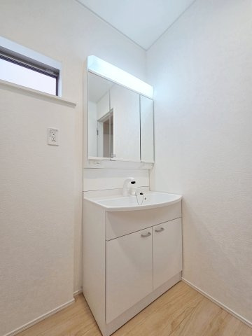 【洗面所】 | 半田市向山町第2　2号棟【仲介手数料0円】