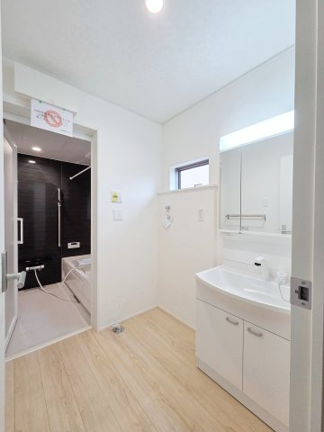 【洗面所】 | 半田市向山町第2　2号棟【仲介手数料0円】