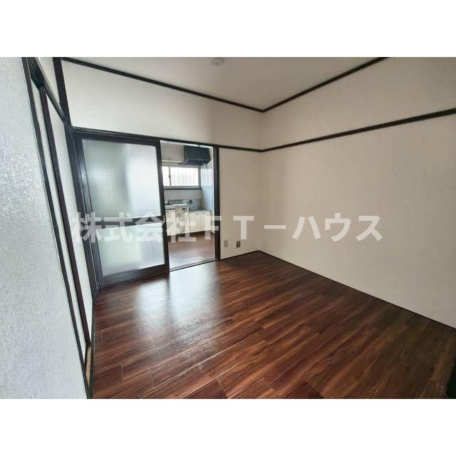 ネスト本塩の寝室