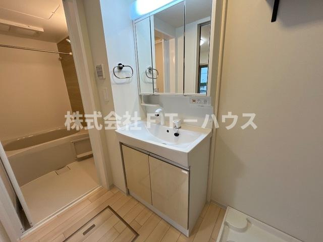 ハイムフェリクスの独立洗面台|洗髪洗面化粧台