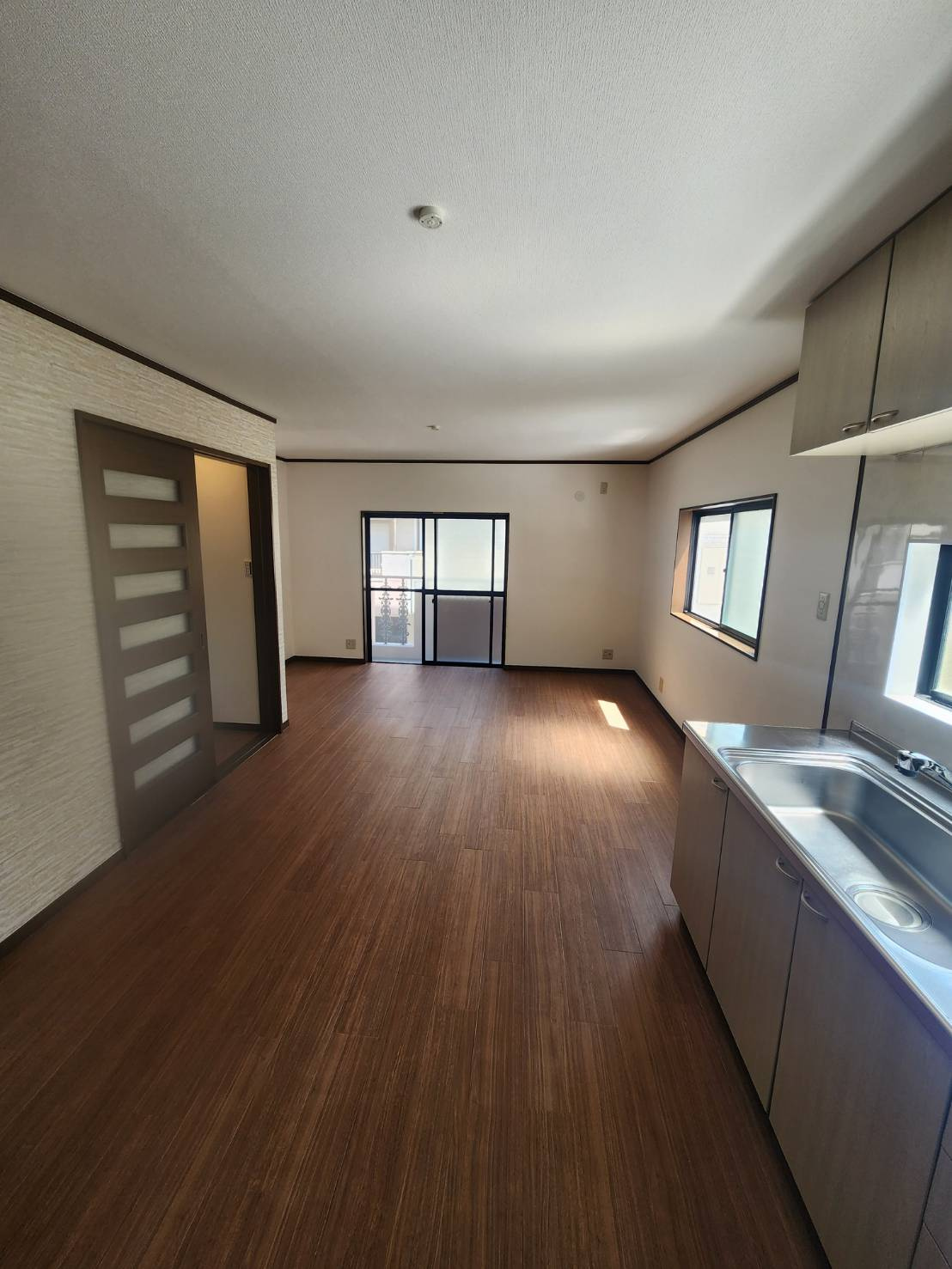 城東区新喜多東１丁目中古戸建の居間・リビング|LDK（約14.9帖）