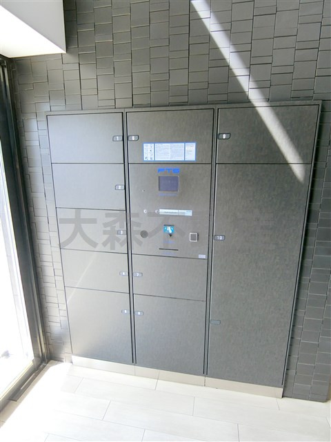 PREMIUM CUBEプレミアムキューブ大森本町のその他共用部分|宅配ボックス