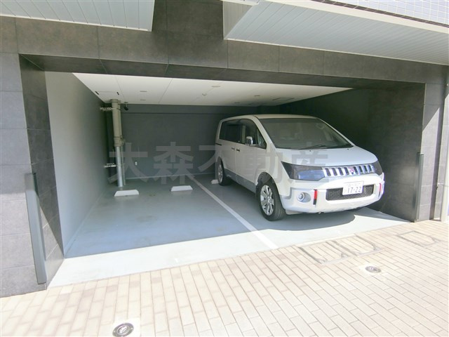 PREMIUM CUBEプレミアムキューブ大森本町の駐車場|敷地内平置き駐車場　空き状況等詳細はお問合せ下さい。