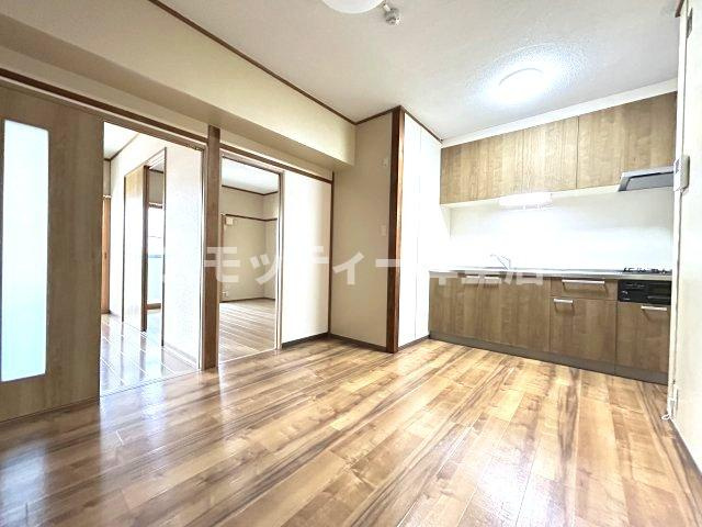 新住之江マンションの居間・リビング