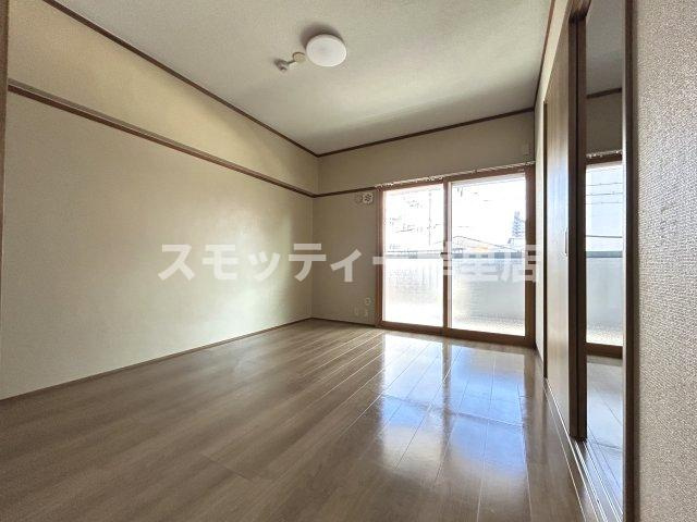 新住之江マンションの寝室