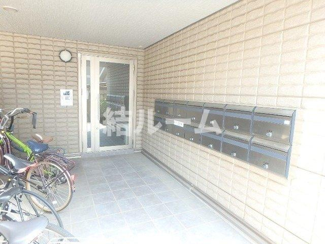 練馬区貫井１丁目の賃貸マンションのエントランス