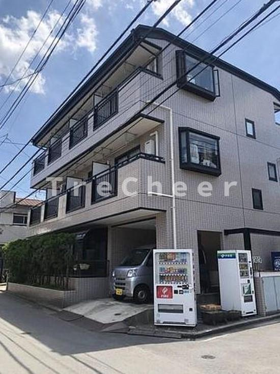 ロイヤルハイム上野の外観