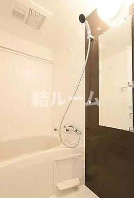 板橋区氷川町の賃貸マンションの浴室|別号室参考写真