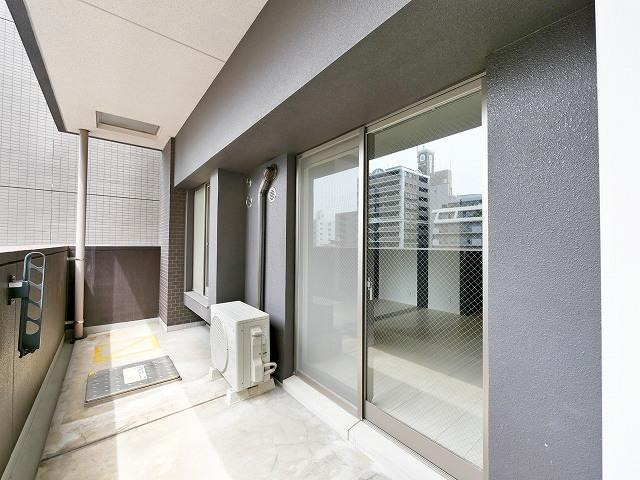 福岡市中央区薬院２丁目の賃貸マンションのバルコニー|物件の画像10
