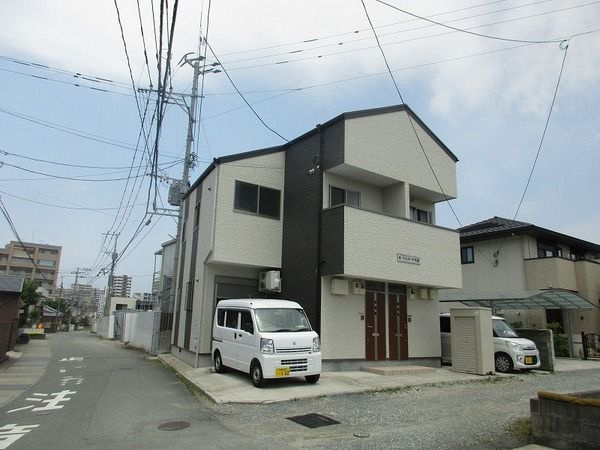 ベルカーサ花畑の外観|綺麗な外観です☆