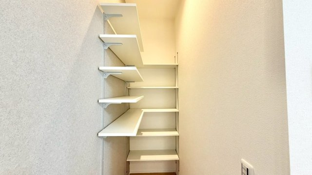 大英産業　筑後市西牟田の収納