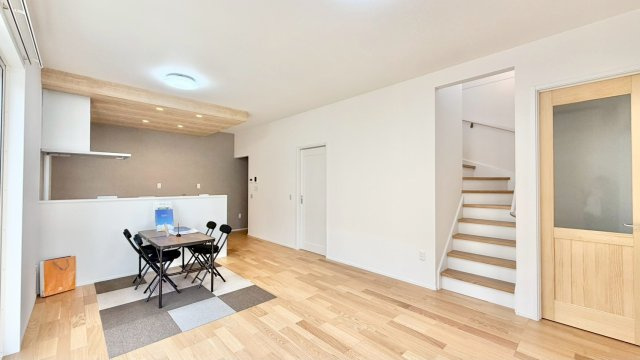 大英産業　筑後市西牟田の居間・リビング