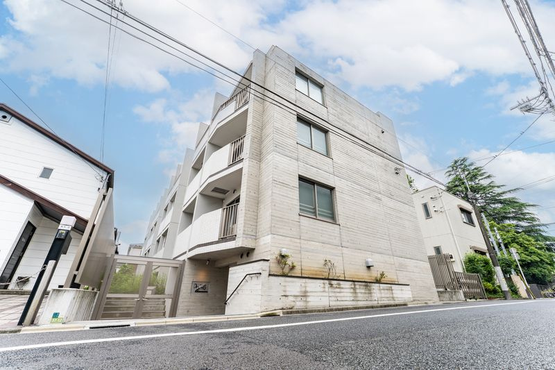 プレール・ドゥーク学芸大学Ⅱの外観
