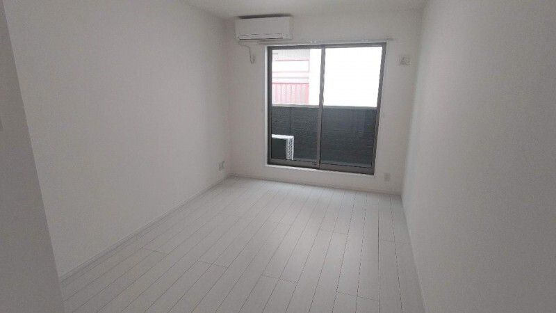 ル・カンフリエ新松戸の洋室