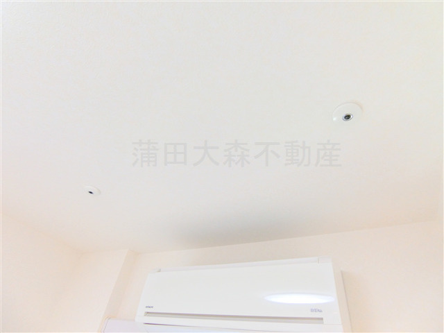 ルーブル蒲田南七番館の設備|エアコン　取り外し可能な室内物干し