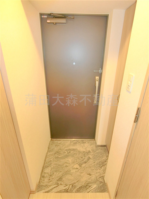 ルーブル蒲田南七番館の玄関