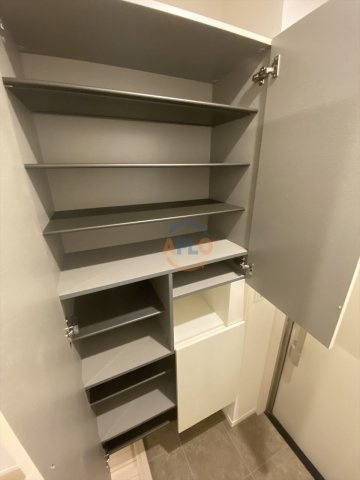スペチアーレ巽中　C棟の収納|スペチアーレ巽中　C棟　シューズボックス