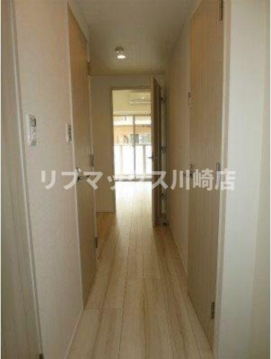 【玄関】リヴシティ川崎 