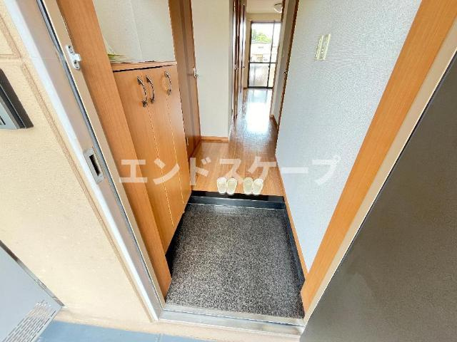 アザレアの玄関|玄関
高崎、前橋のお部屋探しはエンドスケープまで！お客様の理想お聞かせ下さい♪