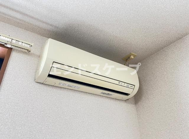 アザレアの設備|エアコン
高崎、前橋のお部屋探しはエンドスケープまで！お客様の理想お聞かせ下さい♪