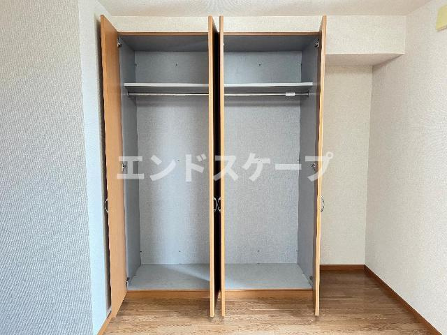 アザレアの収納|クローゼット
高崎、前橋のお部屋探しはエンドスケープまで！お客様の理想お聞かせ下さい♪
