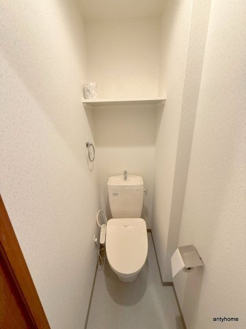 ドルチェヴィータ北浜　仲介手数料無料のトイレ